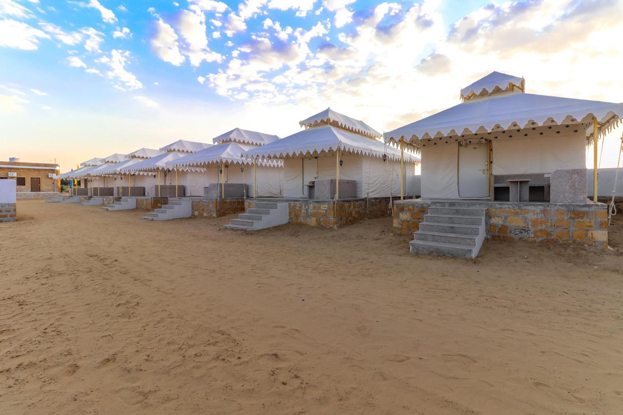 Hotel Nk Desert Camp Jaisalmer Sām Esterno foto